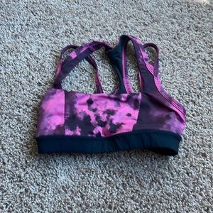 lululemon pink and black bra